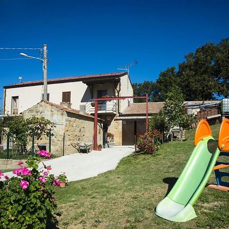 Le Pitture Casa Di Campagna Filiano 外观 照片