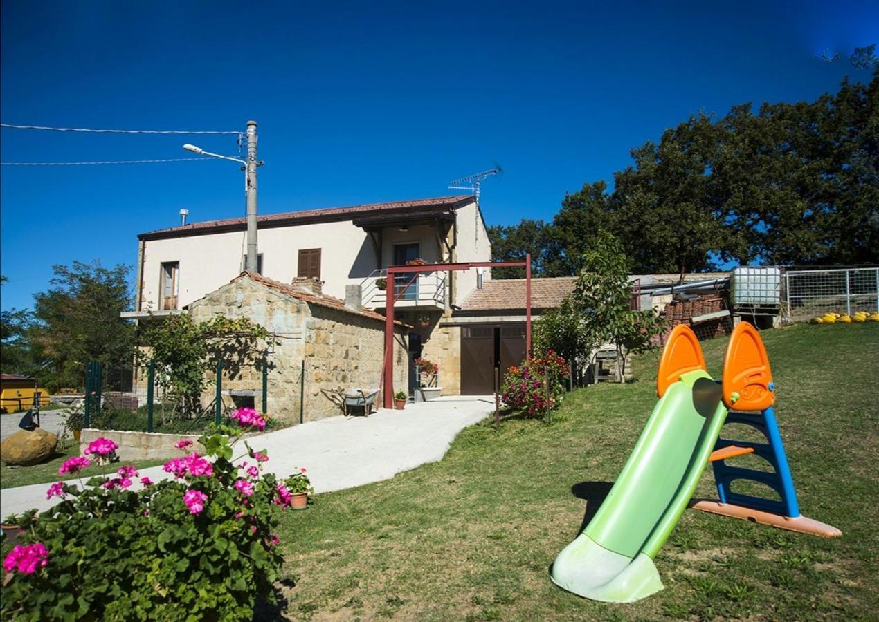Le Pitture Casa Di Campagna Filiano 外观 照片